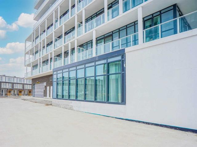 905 - 180 Fairview Mall Dr