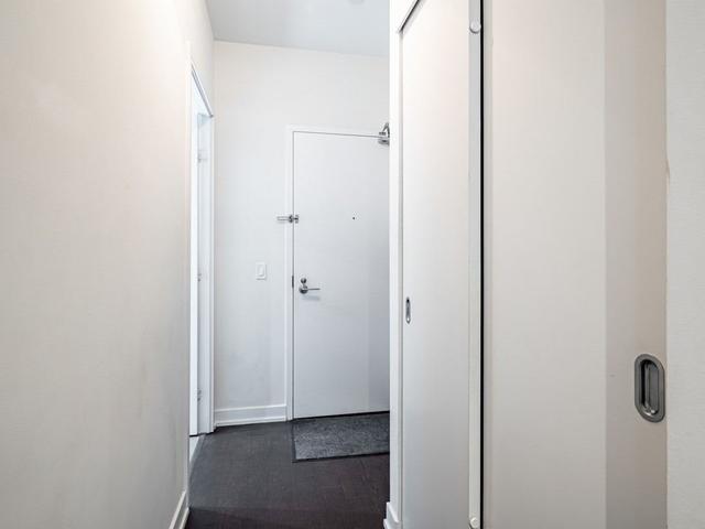 232 - 1030 King St W