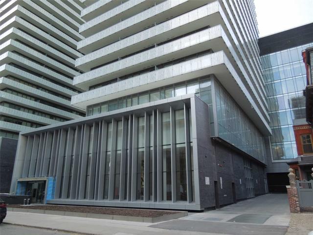 2605 - 50 Charles St E