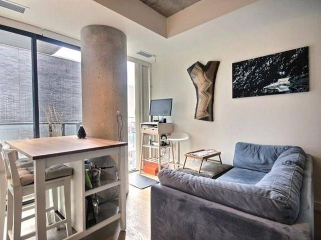 1501 - 111 Bathurst St