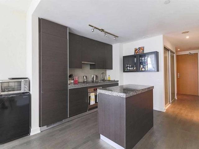 1008 - 38 Stewart St