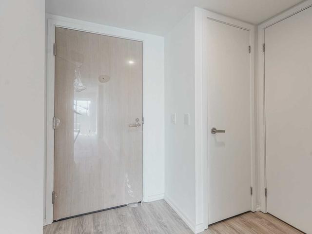 829 - 8 Hillsdale Ave