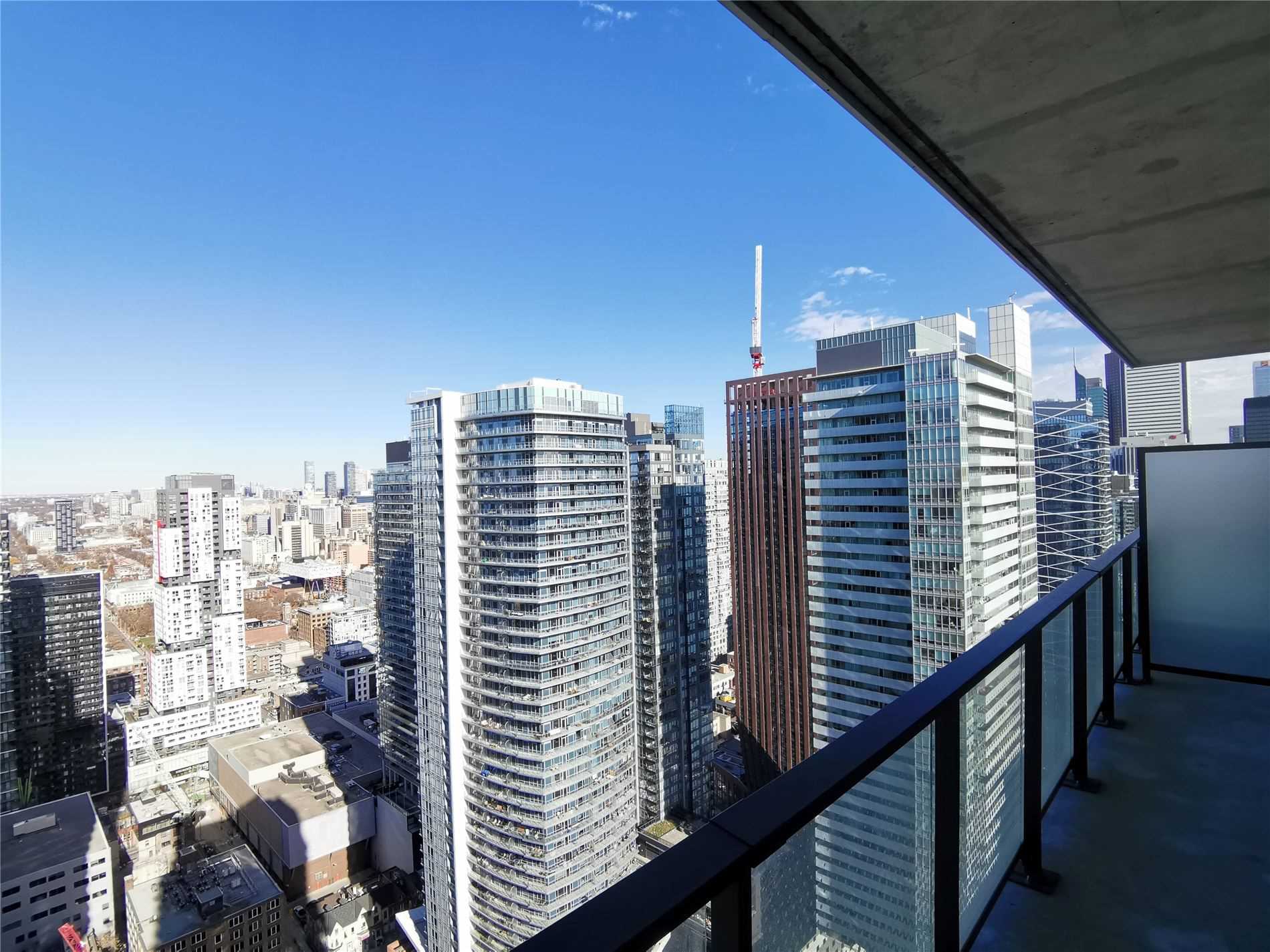 4706 125 Blue Jays Way, Toronto Leased, C5146081 Condos.ca