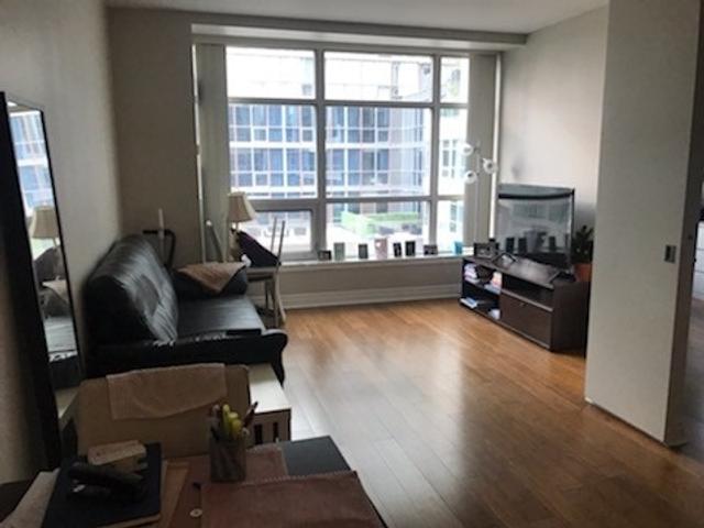 632 - 36 Blue Jays Way