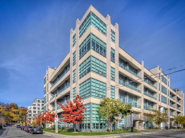 409 - 380 Macpherson Ave