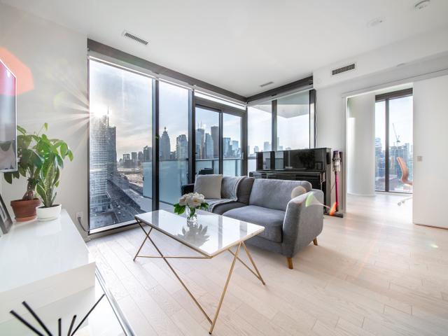 1802 - 16 Bonnycastle St