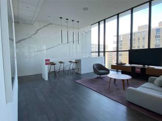 1004 - 185 Roehampton Ave
