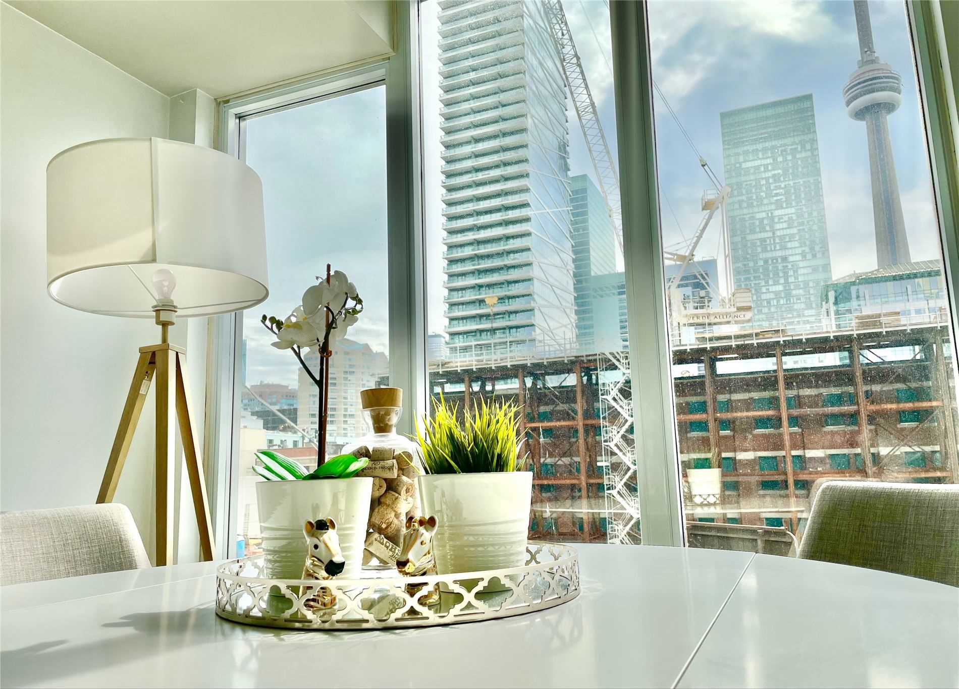 608 21 Nelson St, Toronto Leased, C5155489 Condos.ca