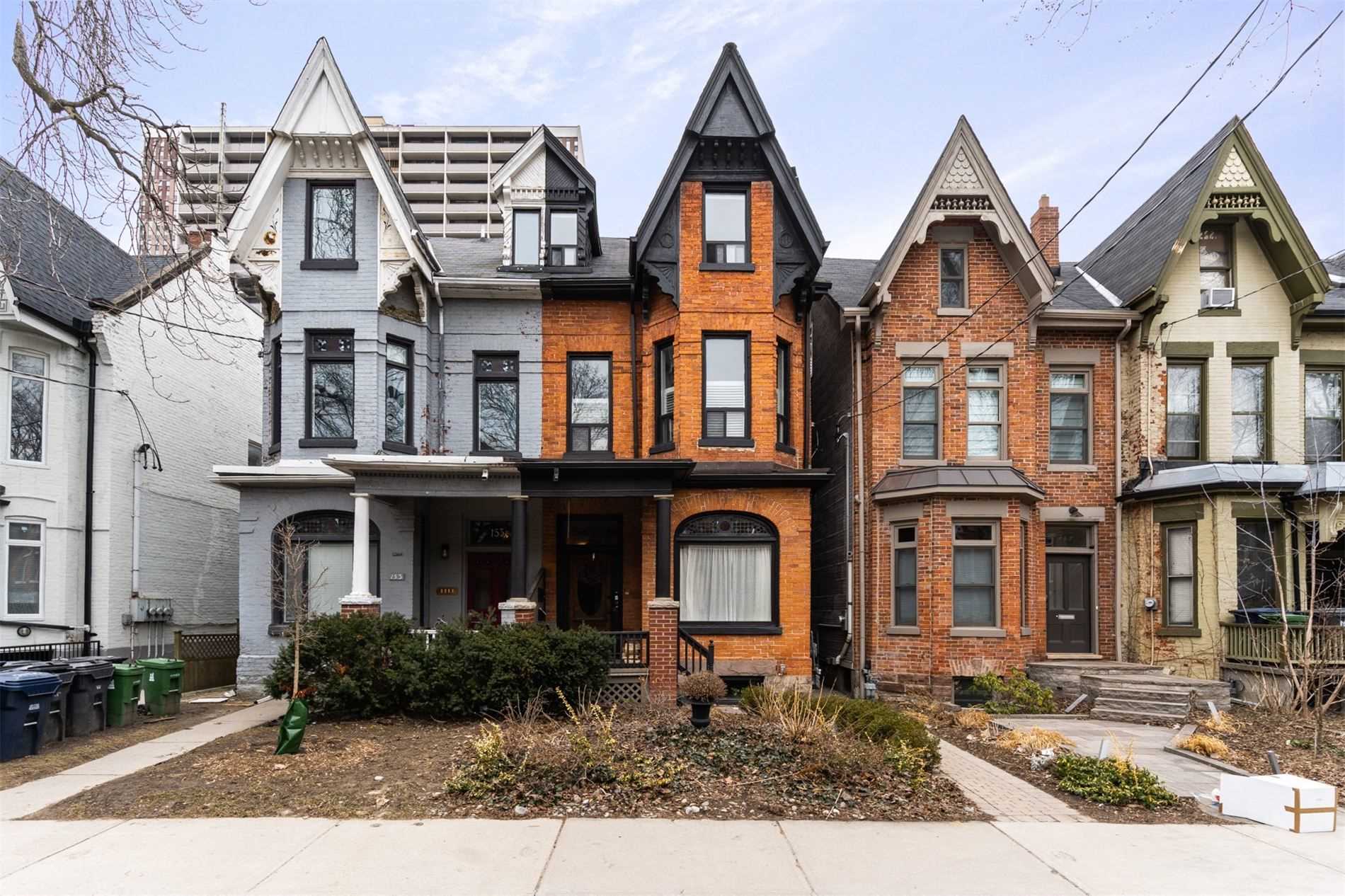 2 151 Robert St, Toronto Leased, C5160206 Condos.ca