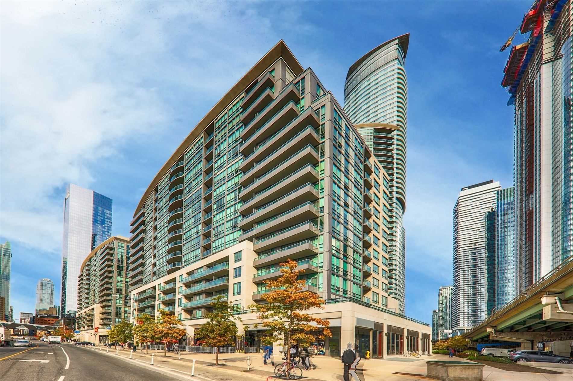 203 51 Lower Simcoe St, Toronto Leased, C5162723 Condos.ca