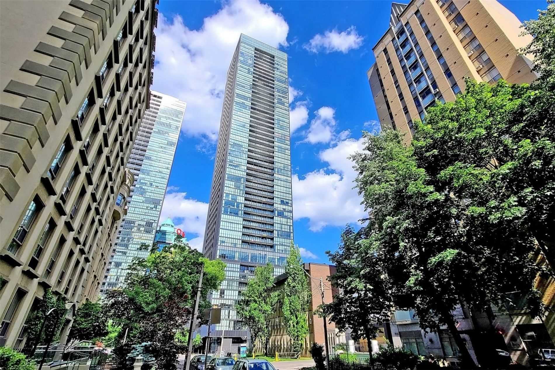 1008 101 Charles St E, Toronto