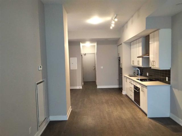 1404 - 75 The Donway W