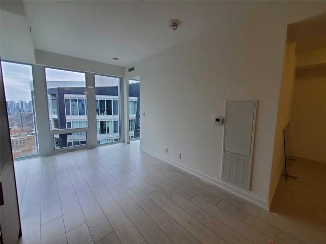 PH212 - 60 Shuter St