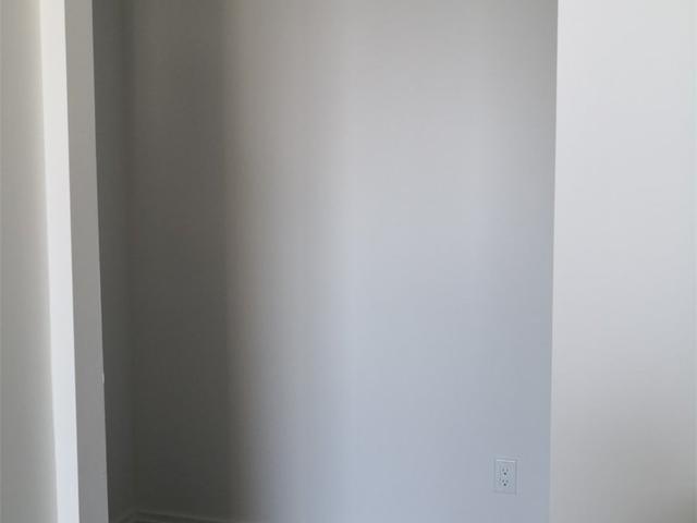 1243 - 8 Hillsdale Ave