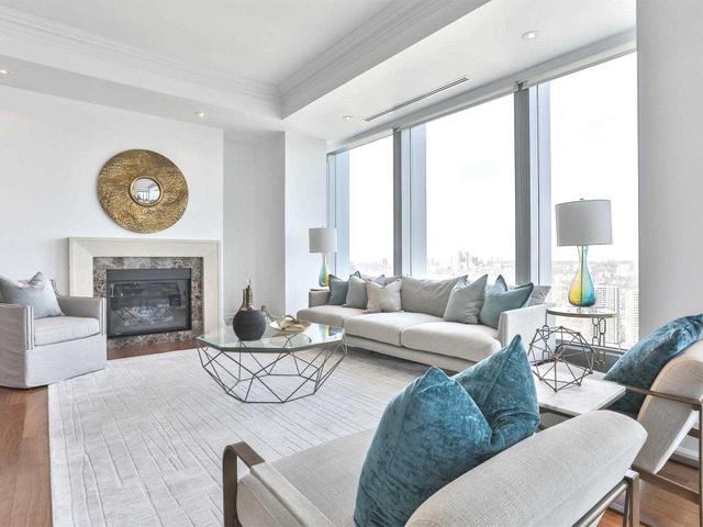 3002 - 50 Yorkville Ave