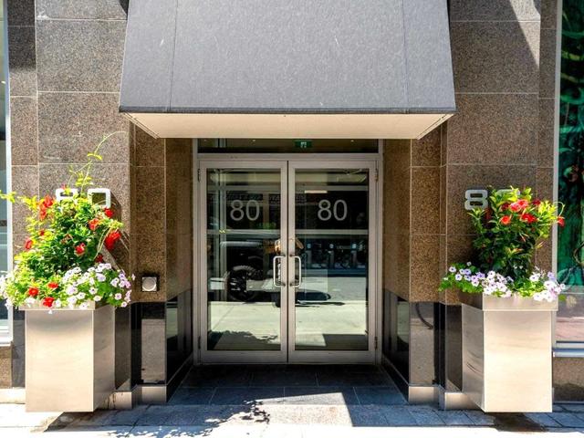 1702 - 80 Cumberland St