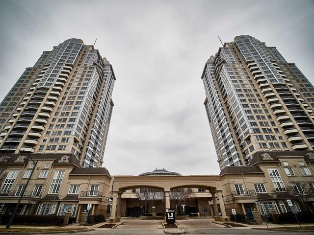 401 - 3 Rean Dr