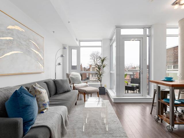 304 - 707 Dovercourt Rd