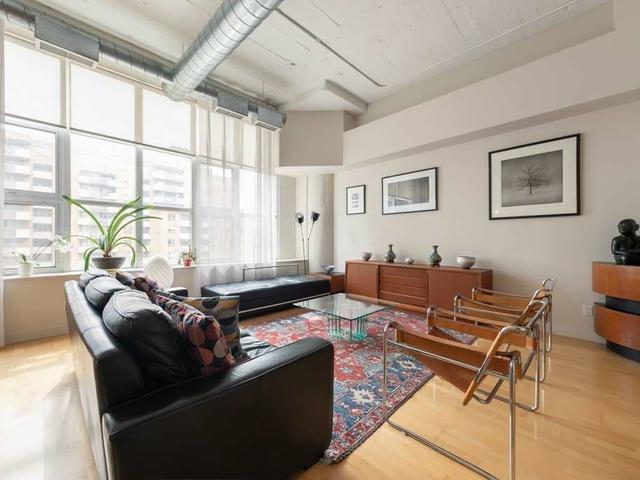 552 - 155 Dalhousie St