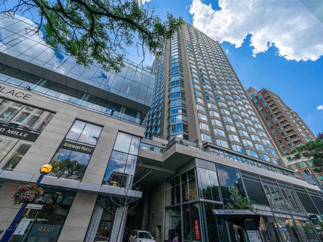 2917 - 155 Yorkville Ave