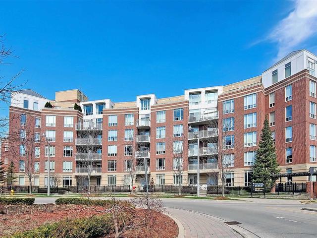 510 - 451 Rosewell Ave