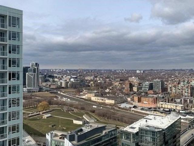 4507 - 17 Bathurst St