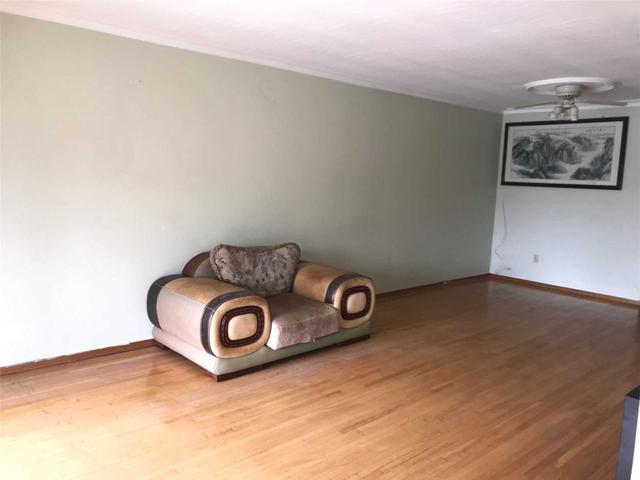 5 Cashew Crt