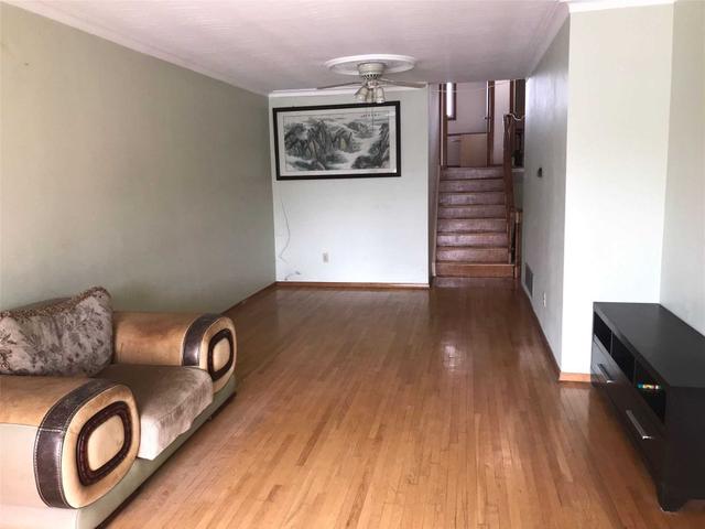 5 Cashew Crt