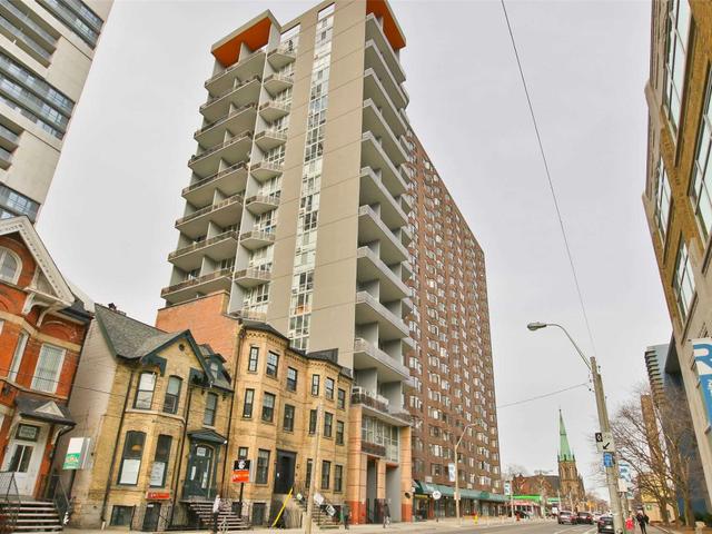 6F - 86 Gerrard St E