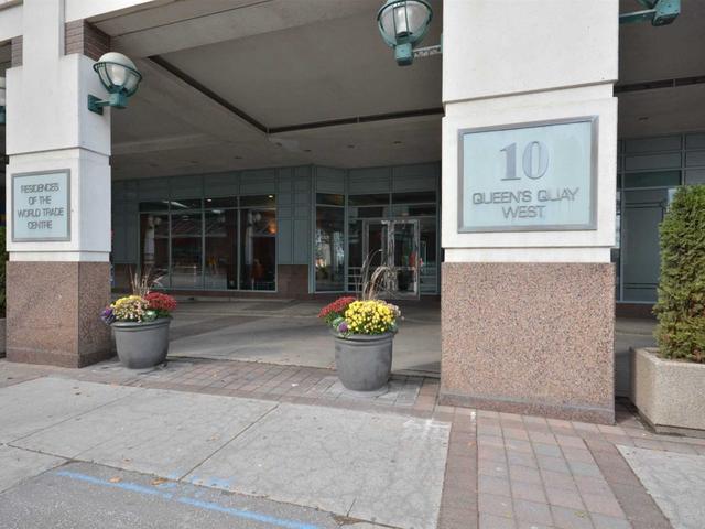 1011 - 10 Queens Quay W