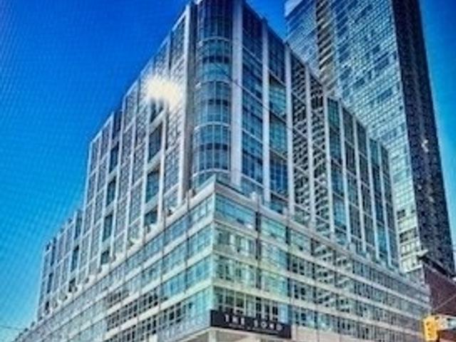 1128 - 36 Blue Jays Way