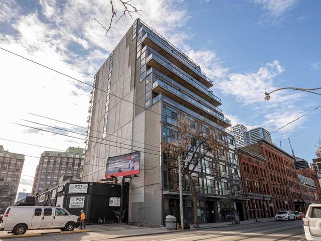 1007 - 127 Queen St E