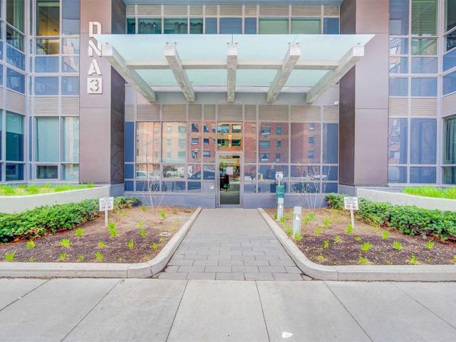 LPH20 - 1030 King St W