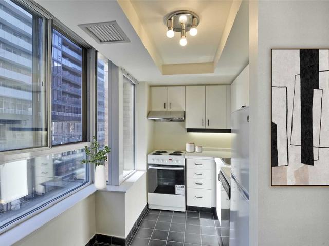 509 - 44 Gerrard St W