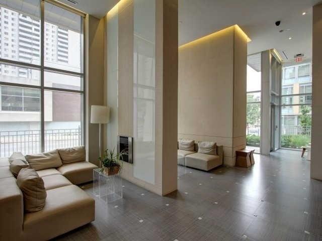 3105 - 500 Sherbourne St