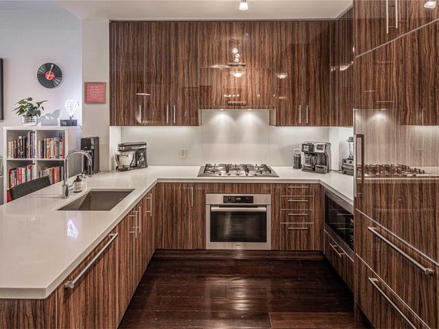 418 - 29 Queens Quay E