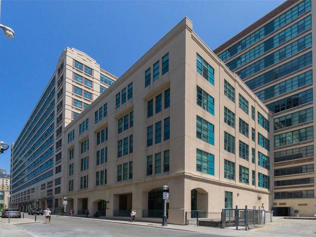 501 - 135 Dalhousie St