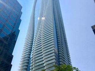 512 - 1 Bloor St E