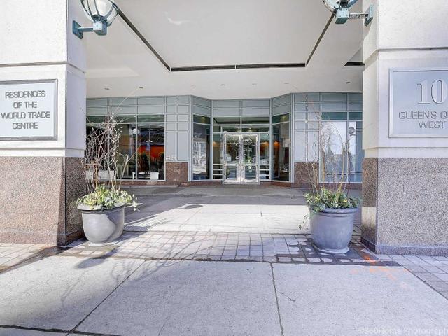 1101 - 10 Queens Quay W