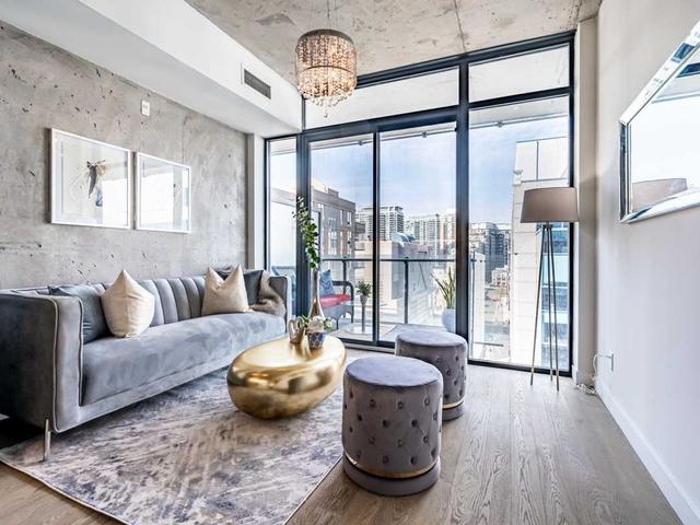 808 - 25 Stafford St