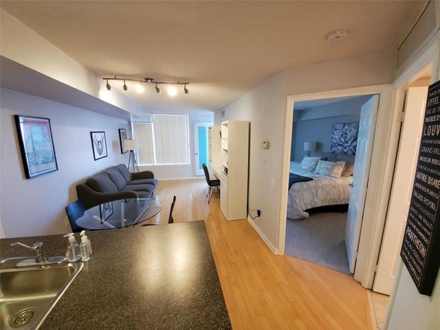 2608 - 30 Harrison Garden Blvd