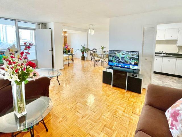 1202 - 20 Edgecliff Gfwy