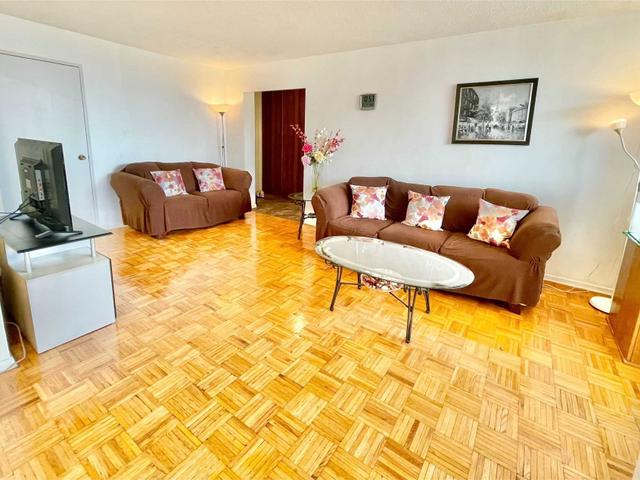 1202 - 20 Edgecliff Gfwy