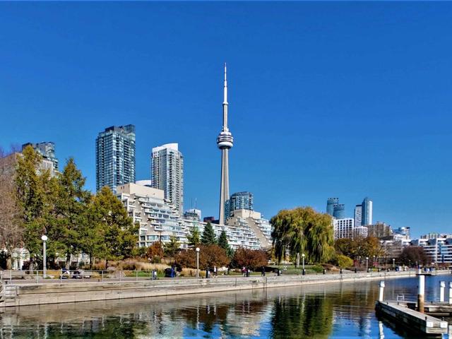 402W - 480 Queens Quay W