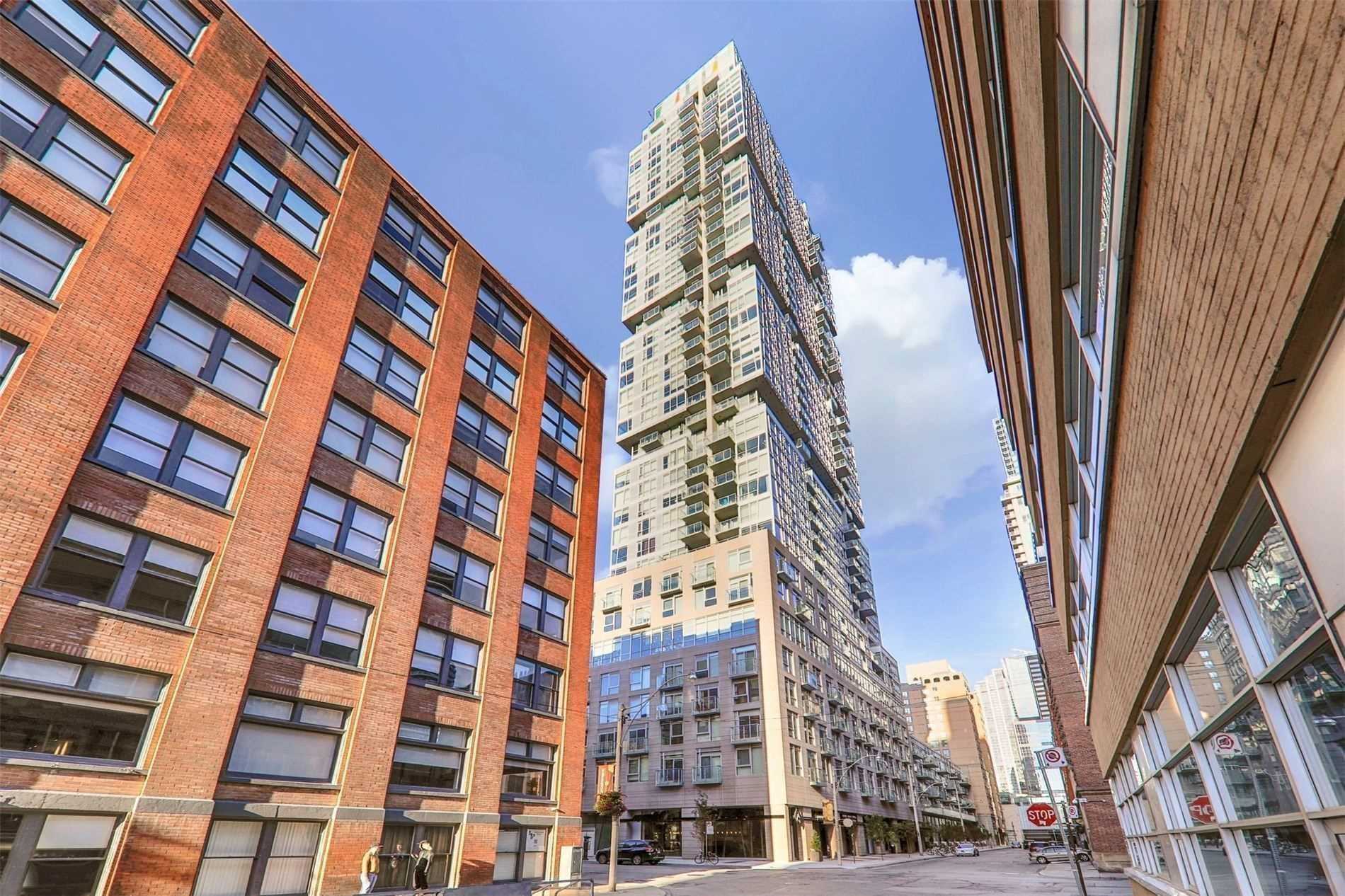 304 30 Nelson St, Toronto Leased, C5181885 Condos.ca