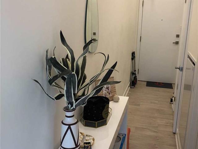 906 - 75 The Donway Way