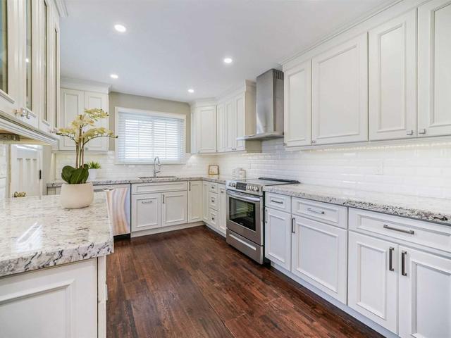 27 Greenwin Village Rd