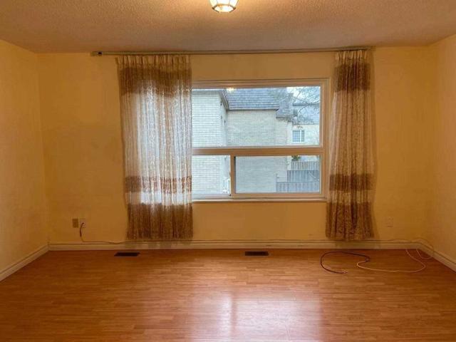 83 Courville Coach Way