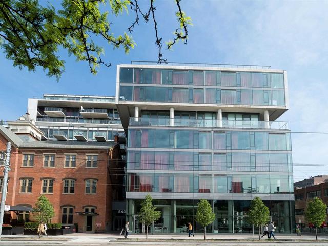 438 - 461 Adelaide St W