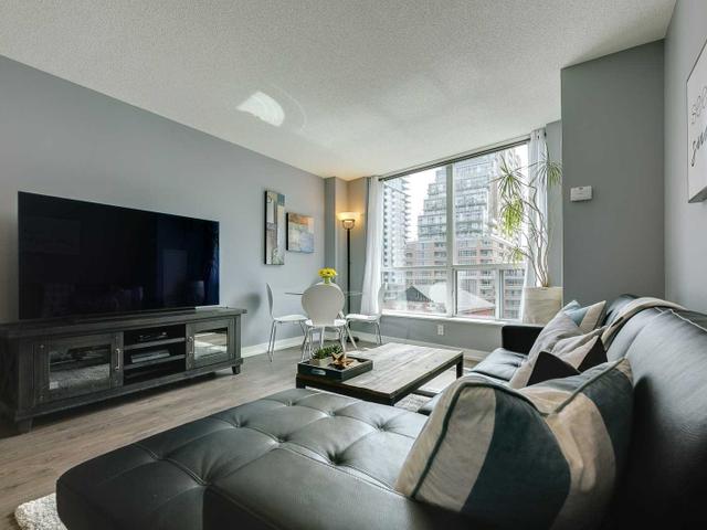 407 - 50 Lynn Williams St